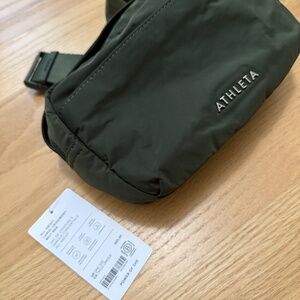 NWT Athleta All About Large Cross Body Belt Bag - Dark Olive Green